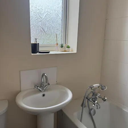4br Spacious Home, Carlisle (Cumbria)